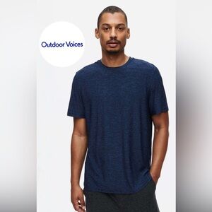 Men's-CloudKnit Shortsleeve tee. Size XS PTP-18.5in, color navy
